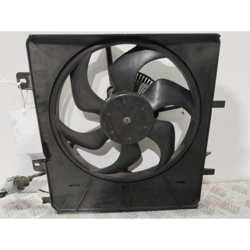 Recambio de electroventilador para citroën c3 1.4 sx plus referencia OEM IAM 1831794100  