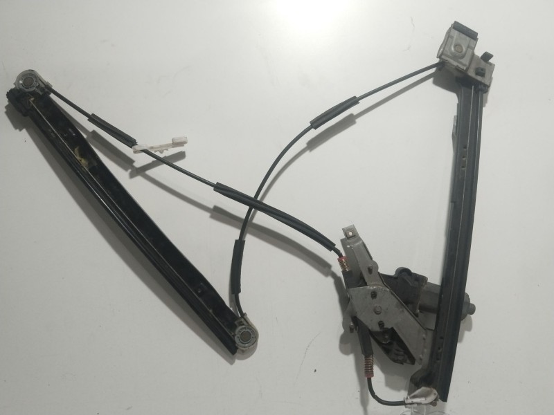 Recambio de elevalunas delantero derecho para ford mondeo berlina (ge) ambiente referencia OEM IAM 1S71F23200BX  