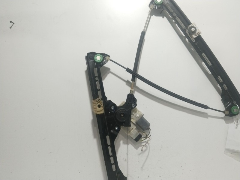 Recambio de elevalunas delantero izquierdo para citroën c4 picasso attraction referencia OEM IAM 9675924780  