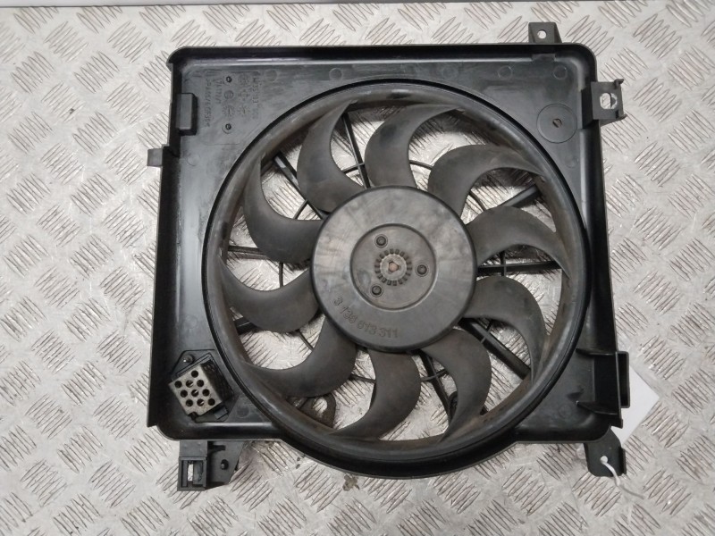 Recambio de electroventilador para opel astra h (a04) 1.9 cdti (l48) referencia OEM IAM 24467444  0130303304