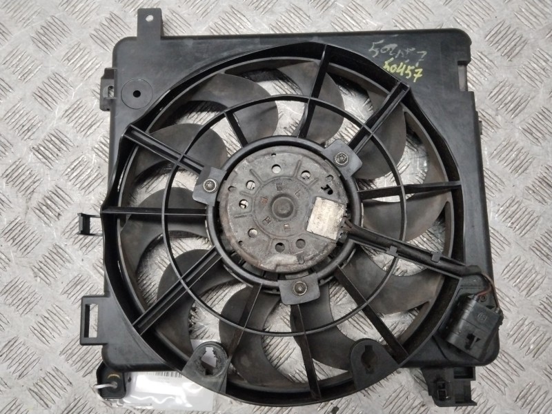 Recambio de electroventilador para opel astra h (a04) 1.9 cdti (l48) referencia OEM IAM 24467444  0130303304