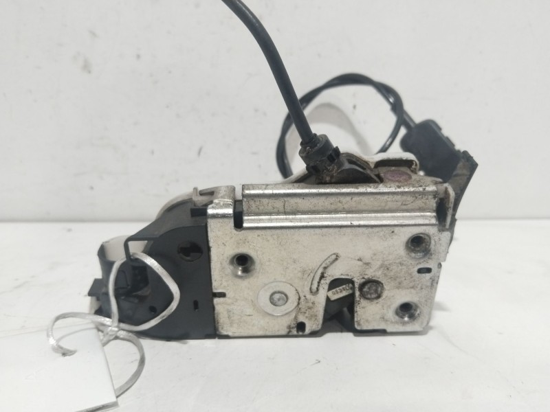 Recambio de cerradura puerta delantera derecha para renault scenic ii grand confort dynamique referencia OEM IAM 119121  