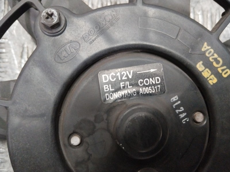 Recambio de electroventilador para kia sorento i (jc) 2.5 crdi referencia OEM IAM 977303EXXX  