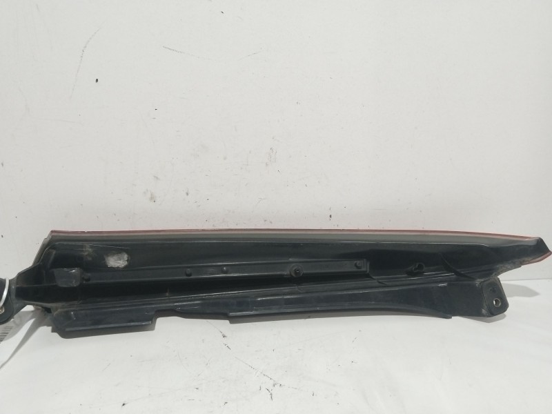 Recambio de piloto trasero derecho para volvo xc90 i (275) d5 awd referencia OEM IAM 30678221  