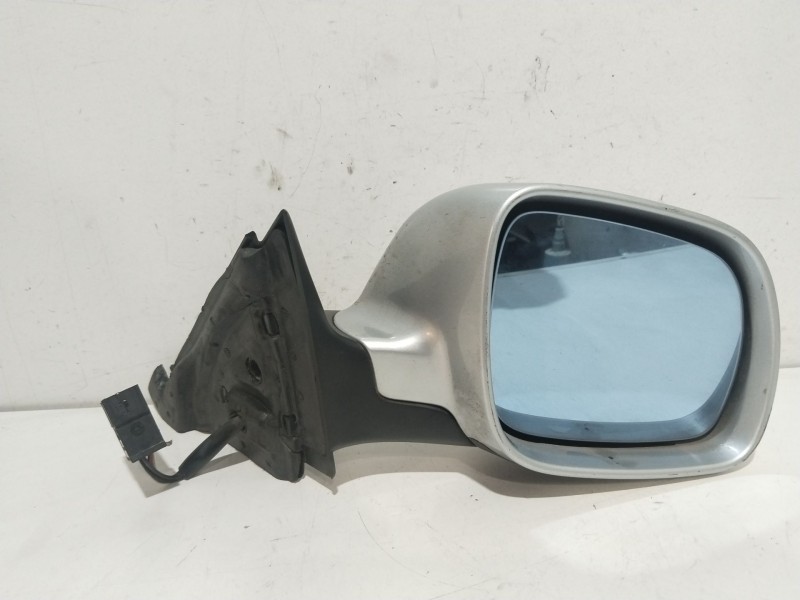 Recambio de retrovisor derecho para audi a3 (8l1) 1.8 referencia OEM IAM RS0225396  