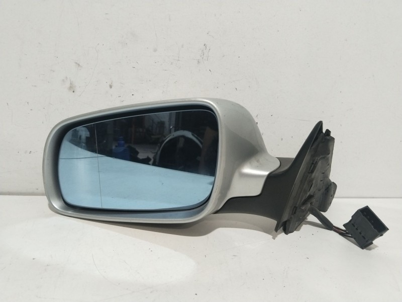 Recambio de retrovisor izquierdo para audi a3 (8l1) 1.8 referencia OEM IAM RS0225395  