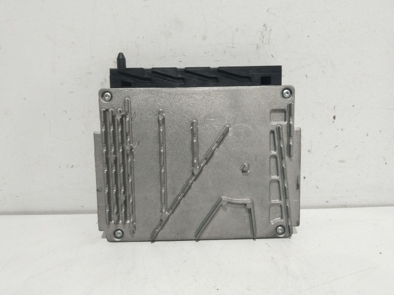 Recambio de centralita motor uce para volvo xc90 i (275) d5 awd referencia OEM IAM 0281011078  