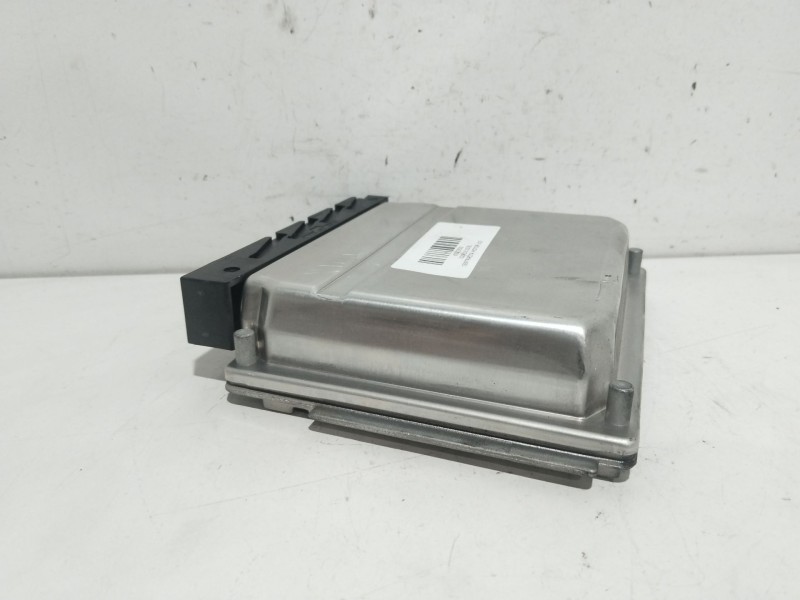 Recambio de centralita motor uce para volvo xc90 i (275) d5 awd referencia OEM IAM 0281011078  