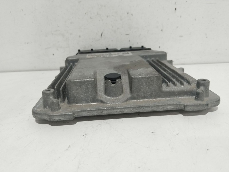 Recambio de centralita motor uce para seat altea (5p1) reference referencia OEM IAM 0281012289 03G906016HC  Recambio de centralita motor uce para seat altea (5p1) reference referencia OEM IAM 0281012289 03G906016HC