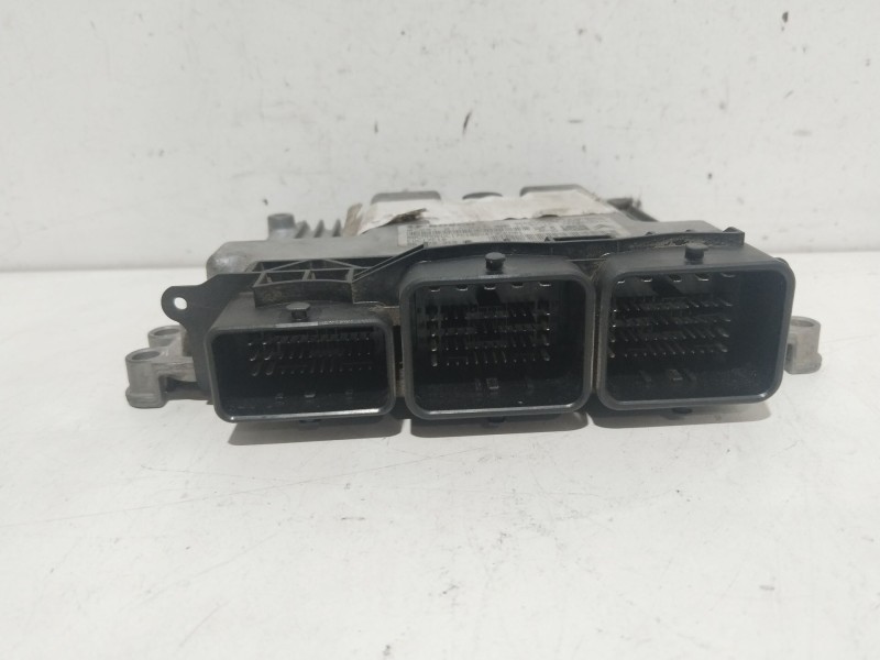Recambio de centralita motor uce para peugeot 206+ básico referencia OEM IAM 0281017937  