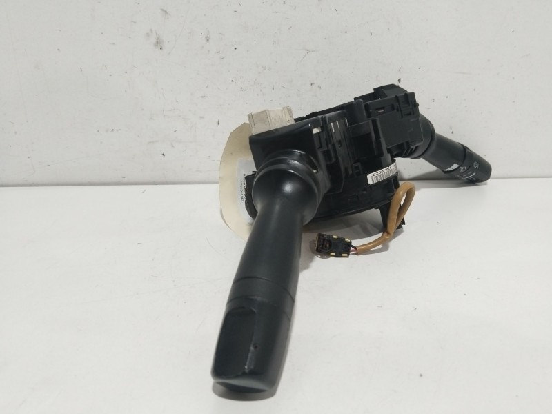 Recambio de mando multifuncion para hyundai i40 cab bluedrive referencia OEM IAM 934103Z200  