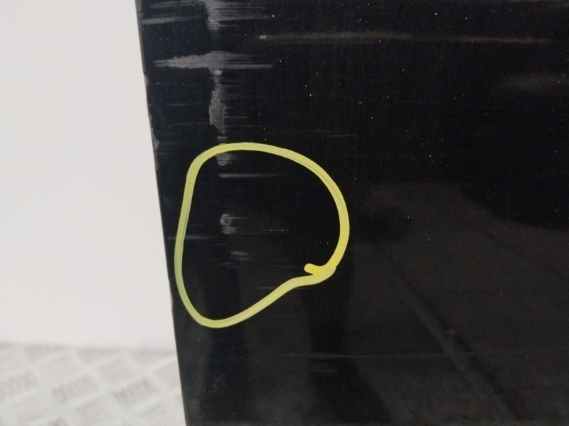 Recambio de puerta delantera derecha para hyundai i40 cab bluedrive referencia OEM IAM 760043Z000  NEGRO