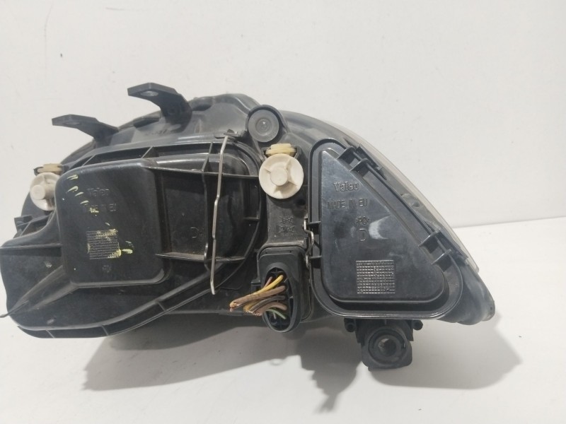 Recambio de faro derecho para seat ibiza iii (6l1) 2.0 referencia OEM IAM 6L1941752M  