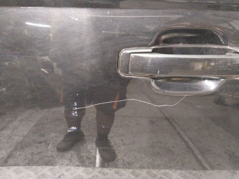 Recambio de puerta trasera izquierda para ssangyong rodius i 2.7 xdi referencia OEM IAM   