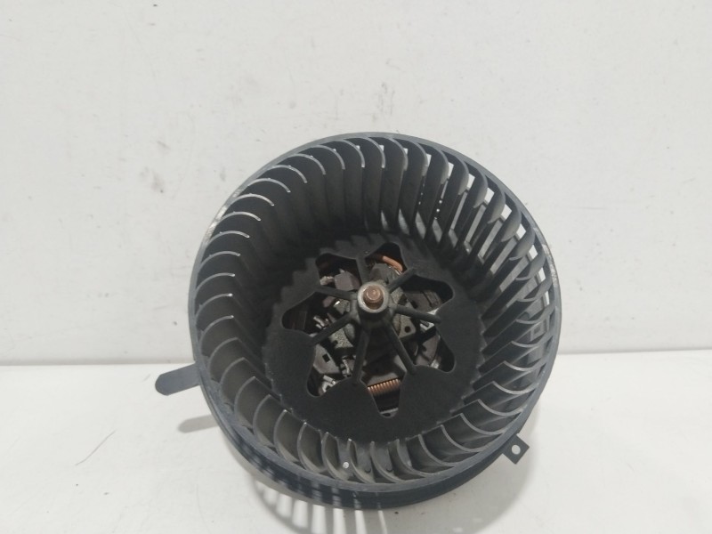 Recambio de motor calefaccion para bmw 3 touring (e91) 320 d referencia OEM IAM 985466N  