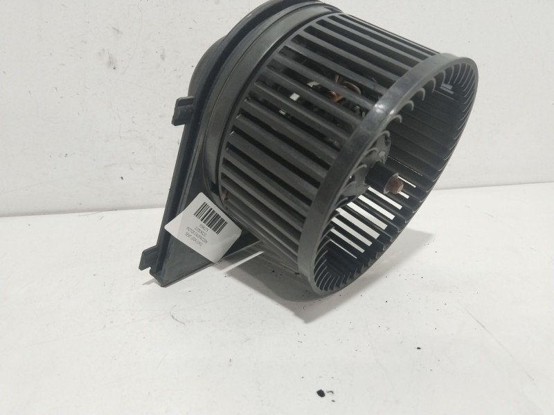 Recambio de motor calefaccion para seat leon (1m1) 1.6 16 v referencia OEM IAM 1J1819021C  