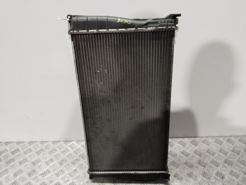 Recambio de radiador agua para bmw 1 (e87) 118 d referencia OEM IAM 781025801  