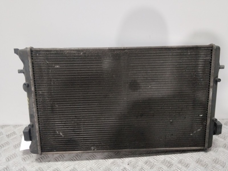 Recambio de radiador agua para seat leon (1m1) 1.6 16 v referencia OEM IAM 1J0121253AD  