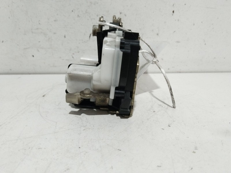 Recambio de cerradura puerta delantera izquierda para citroën c5 berlina exclusive referencia OEM IAM 9135J1  