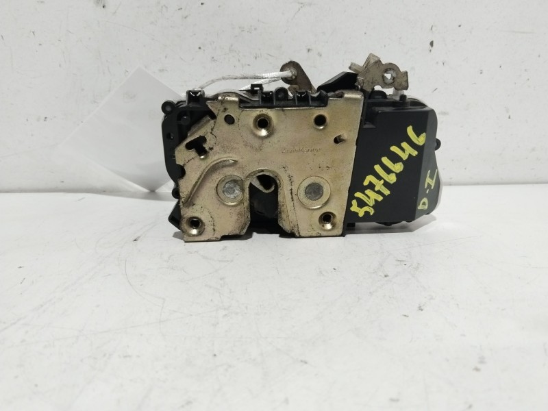 Recambio de cerradura puerta delantera izquierda para citroën c5 berlina exclusive referencia OEM IAM 9135J1  