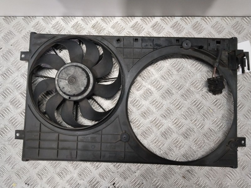 Recambio de electroventilador para seat leon (1m1) 1.6 16 v referencia OEM IAM 1J0121207T  