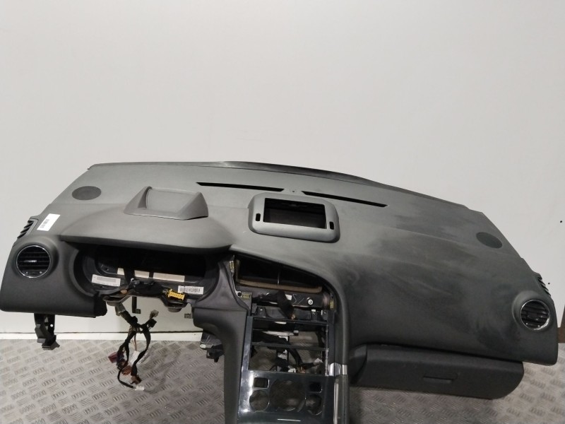 Recambio de salpicadero para peugeot 3008 i monospace (0u_) 2.0 hdi referencia OEM IAM 824705  