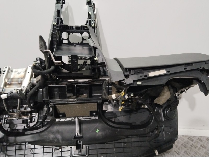 Recambio de salpicadero para peugeot 3008 i monospace (0u_) 2.0 hdi referencia OEM IAM 824705  