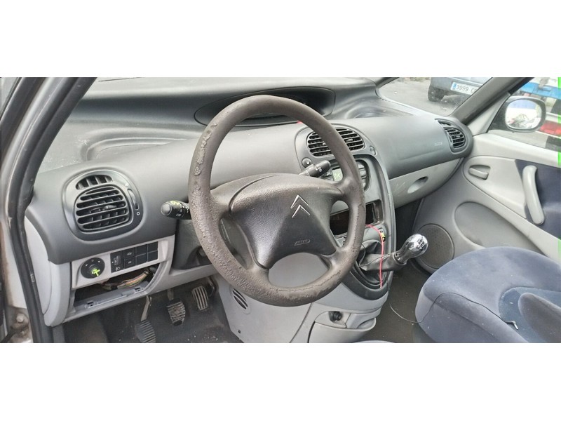 citroën xsara picasso (n68) del año 2005