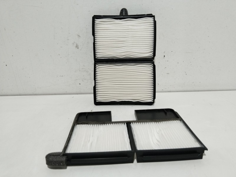 Recambio de filtro aire para toyota avensis (_t22_) 2.0 td (ct220_) referencia OEM IAM 1640599580 8888020020 8888020110