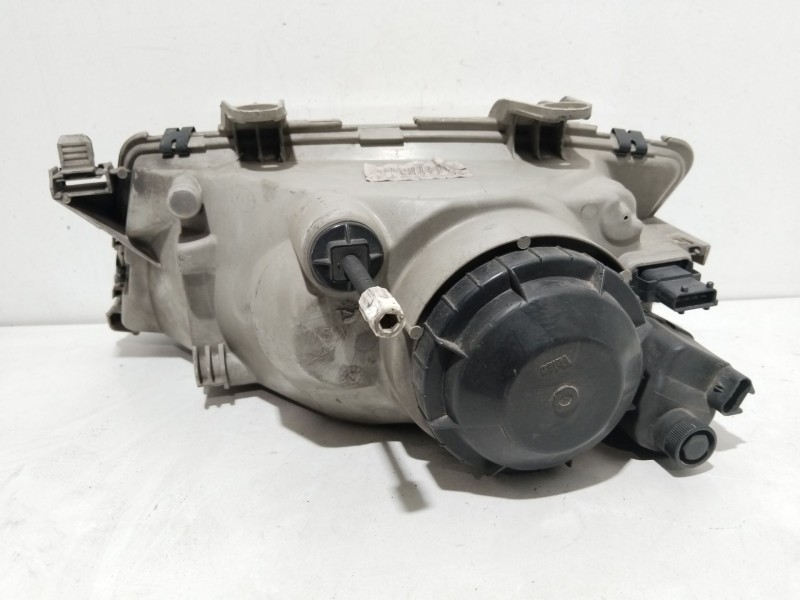 Recambio de faro derecho para saab 9-3 berlina 2.0 s turbo referencia OEM IAM 5141726   Recambio de faro derecho para saab 9-3 berlina 2.0 s turbo referencia OEM IAM 5141726