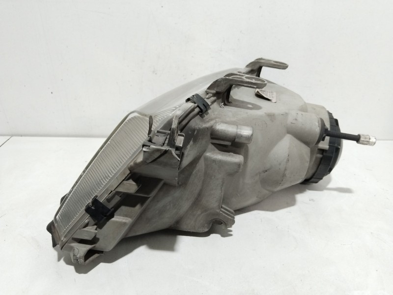 Recambio de faro derecho para saab 9-3 berlina 2.0 s turbo referencia OEM IAM 5141726   Recambio de faro derecho para saab 9-3 berlina 2.0 s turbo referencia OEM IAM 5141726