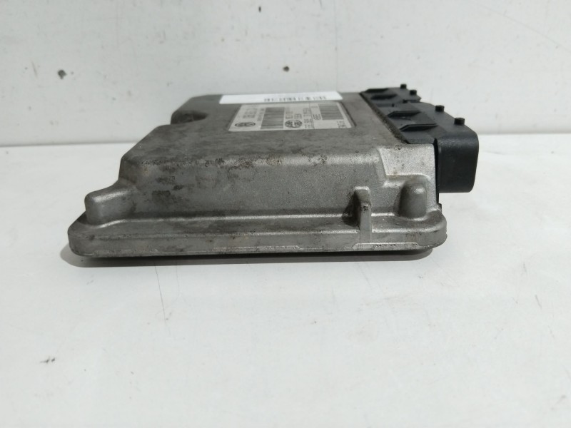 Recambio de centralita motor uce para seat ibiza iii (6l1) 1.4 16v referencia OEM IAM 036906034HA   Recambio de centralita motor uce para seat ibiza iii (6l1) 1.4 16v referencia OEM IAM 036906034HA