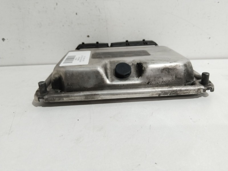 Recambio de centralita motor uce para seat ibiza iii (6l1) 1.9 sdi referencia OEM IAM 038906019HQ  