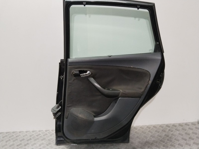 Recambio de puerta trasera derecha para seat altea xl (5p5, 5p8) 1.6 referencia OEM IAM 5P8833056  