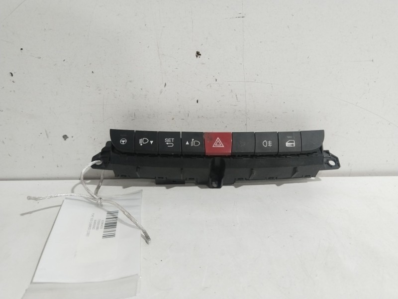 Recambio de warning para fiat 500 cabrio (150) lounge referencia OEM IAM 735591880  