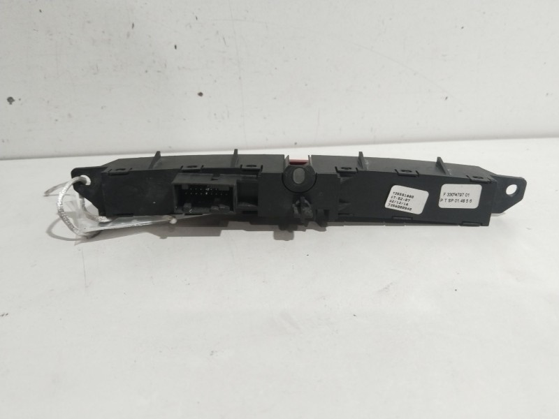 Recambio de warning para fiat 500 cabrio (150) lounge referencia OEM IAM 735591880  