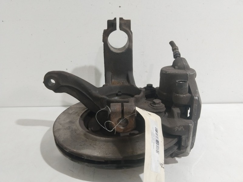 Recambio de mangueta delantera izquierda para mazda 2 (dy) 1.4 cd referencia OEM IAM 2S613K171  