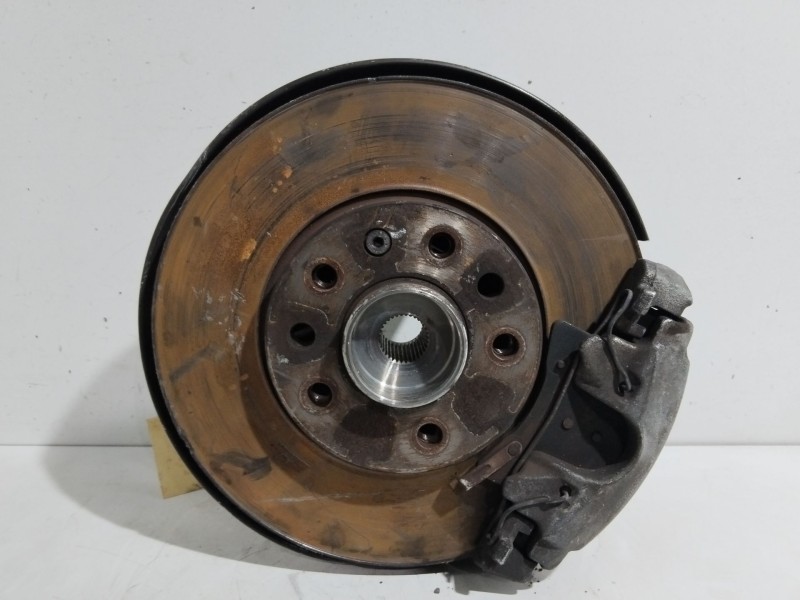 Recambio de mangueta delantera derecha para opel meriva b monospace (s10) 1.4 (75) referencia OEM IAM 13262Q  