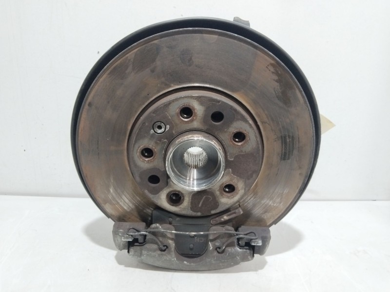 Recambio de mangueta delantera izquierda para opel meriva b monospace (s10) 1.4 (75) referencia OEM IAM 13262D  