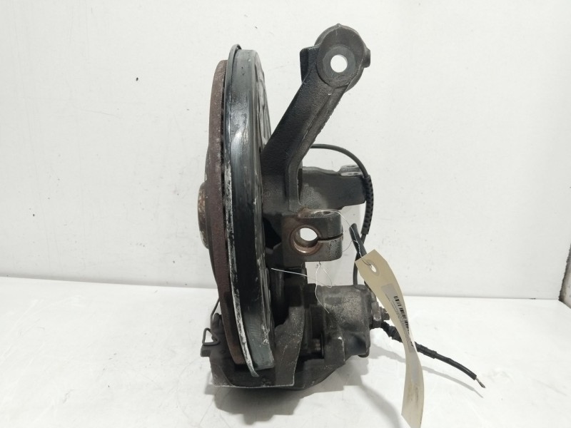 Recambio de mangueta delantera izquierda para opel meriva b monospace (s10) 1.4 (75) referencia OEM IAM 13262D  