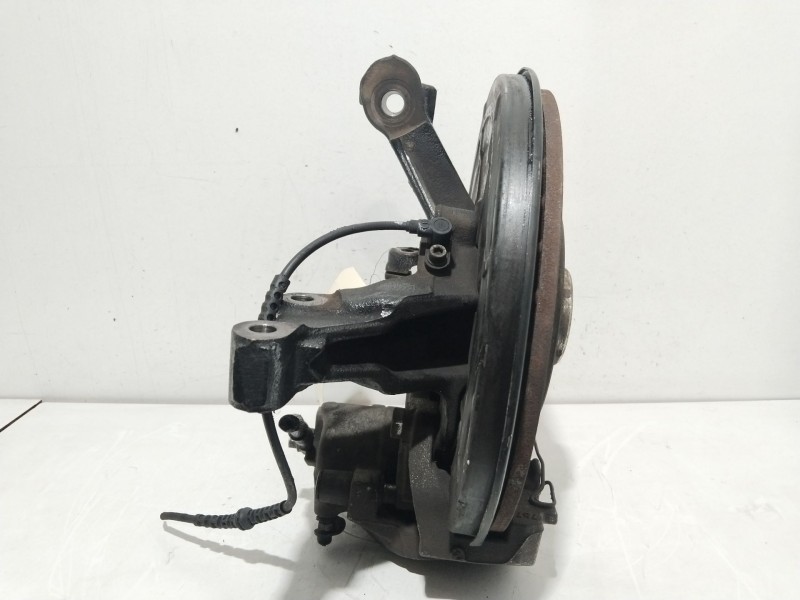 Recambio de mangueta delantera izquierda para opel meriva b monospace (s10) 1.4 (75) referencia OEM IAM 13262D  