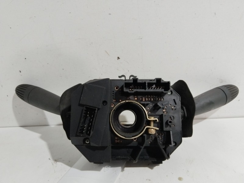 Recambio de mando multifuncion para fiat punto berlina (188) 1.2 8v elx (i) referencia OEM IAM 735267951  OFERTA
