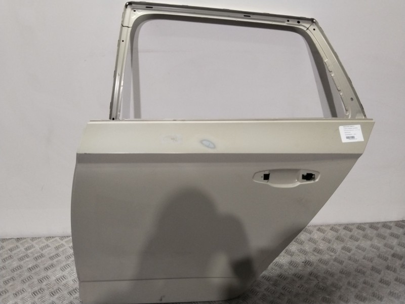 Recambio de puerta trasera izquierda para skoda scala (nw) active referencia OEM IAM 657833051B  