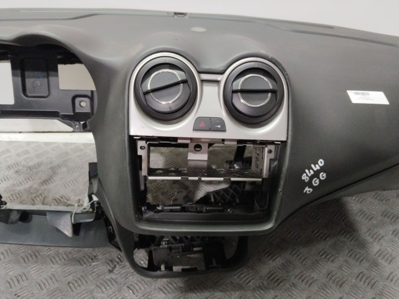 Recambio de salpicadero para alfa romeo mito (145) basis referencia OEM IAM 156102457  