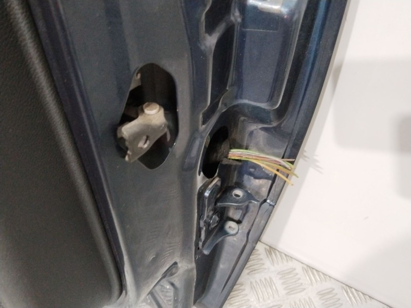 Recambio de puerta trasera izquierda para peugeot 308 sw envy referencia OEM IAM 9006L7  NEGRO