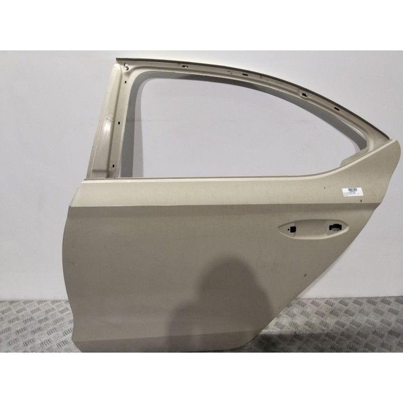 Recambio de puerta trasera izquierda para skoda octavia lim. (nx3) referencia OEM IAM  5E6833311 