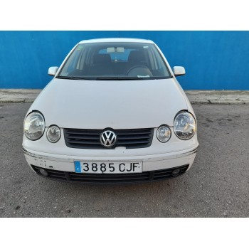 VOLKSWAGEN POLO (9N1)