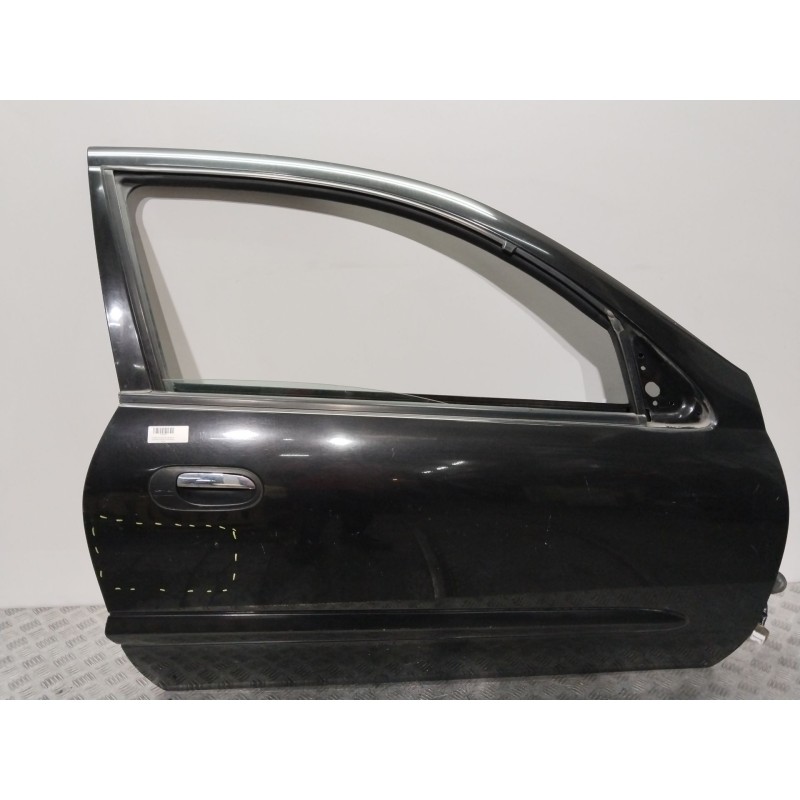 Recambio de puerta delantera derecha para nissan almera ii hatchback (n16) 1.5 referencia OEM IAM 801005M332  NEGRO