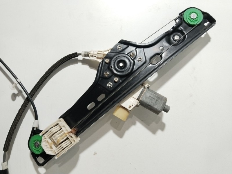 Recambio de elevalunas delantero izquierdo para bmw 3 touring (e91) 320 d referencia OEM IAM 7060265S  7140587E