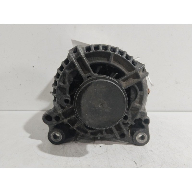 Recambio de alternador para volkswagen golf iv (1j1) 1.9 sdi referencia OEM IAM 028903028E  